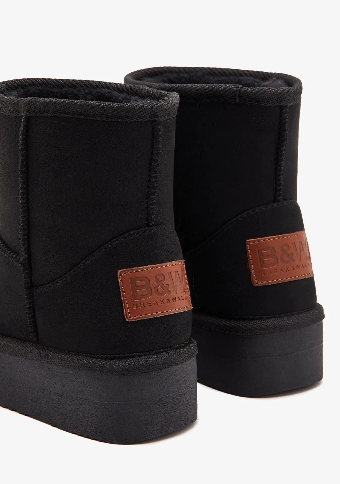 Black Australian Boots Water Repellent B&W - Image 3