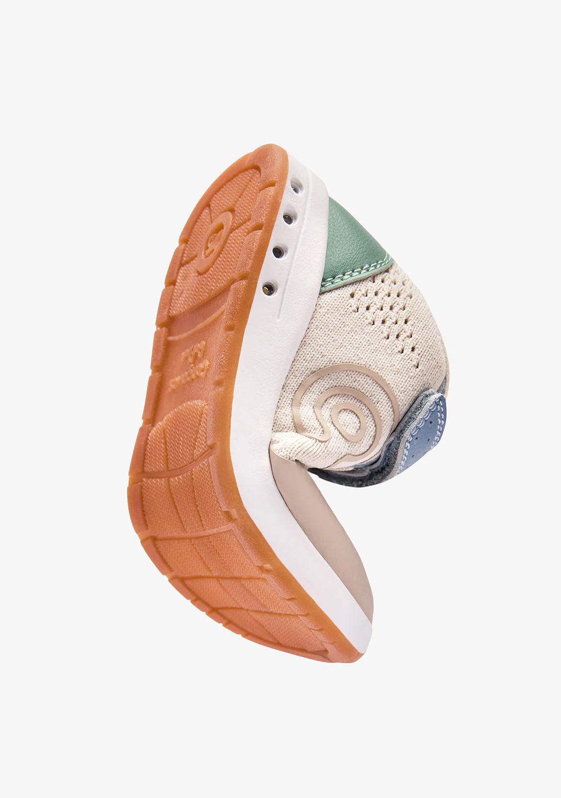 Barefoot Goflex Beige Sneakers - Image 3