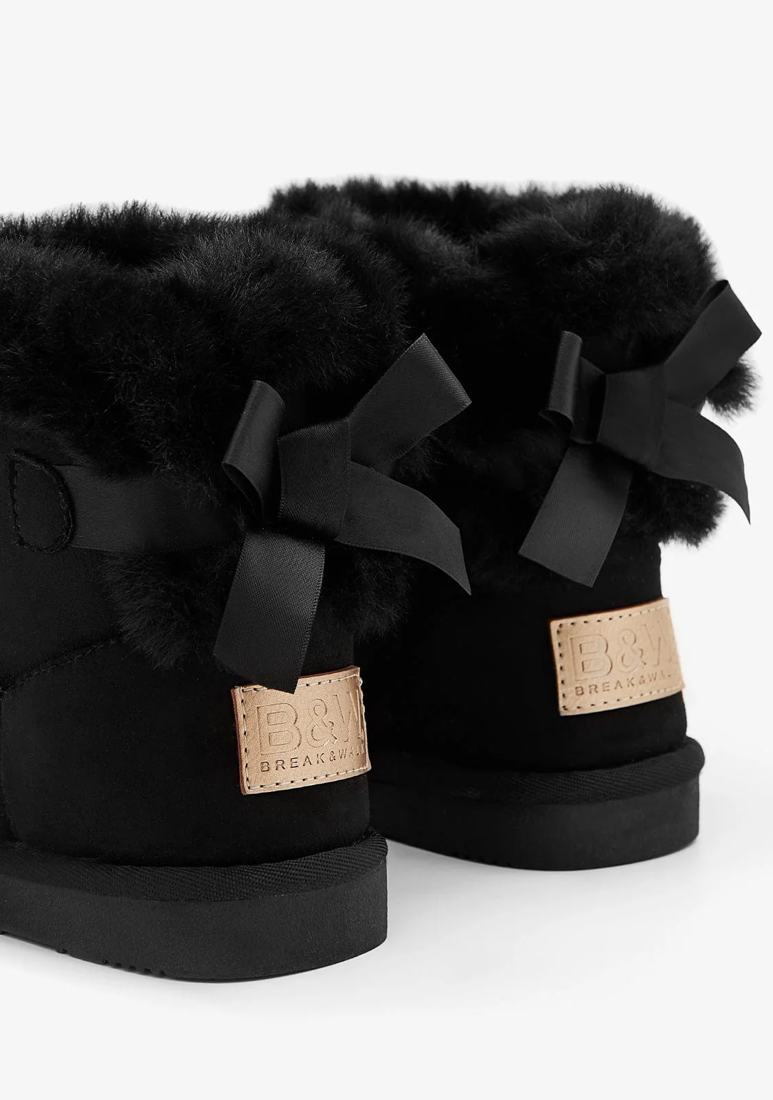 Black Bow Fur Australian Boots Water Repellent B&W - Image 3