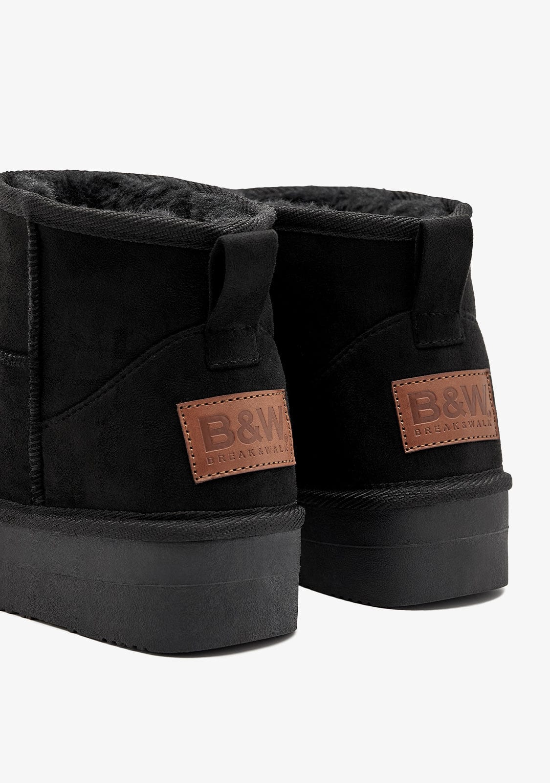 Black Low Australian Boots B&W - Image 3