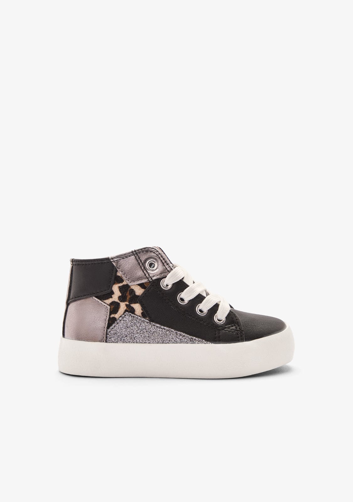 Black Star High Sneakers