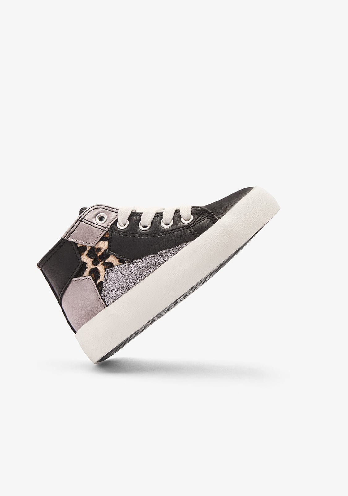 Black Star High Sneakers - Image 3