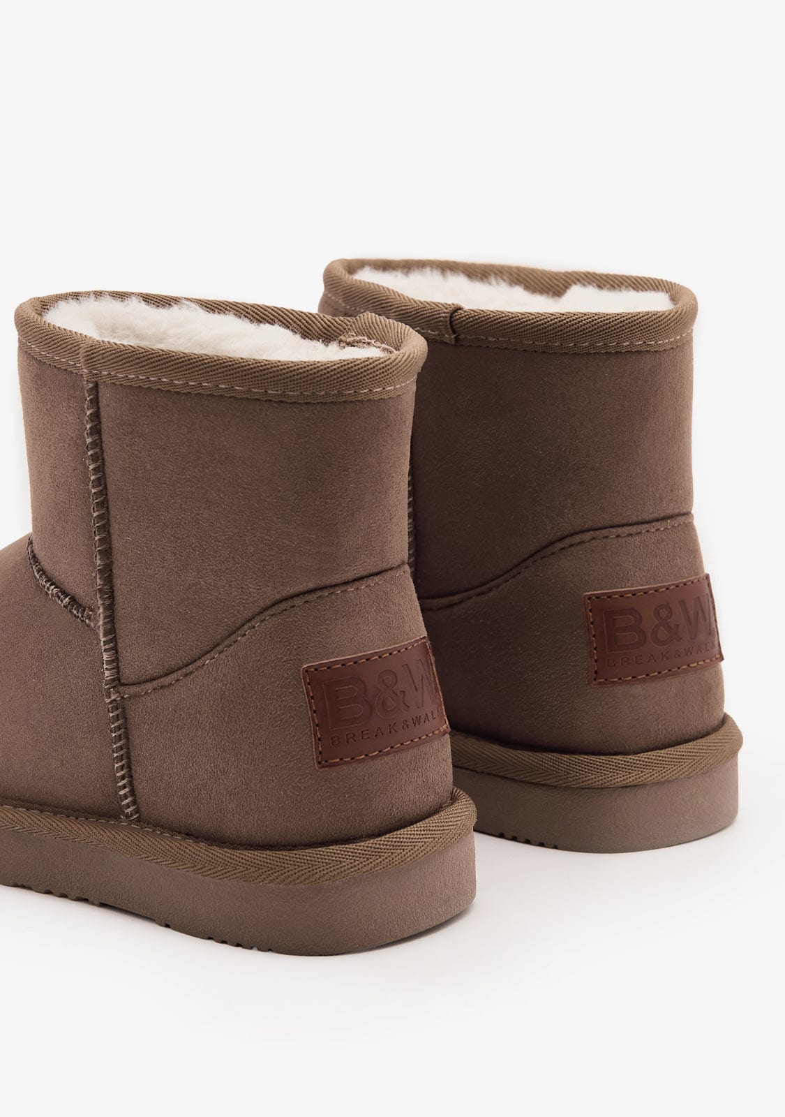 Taupe Low Australian Boots B&W - Image 3