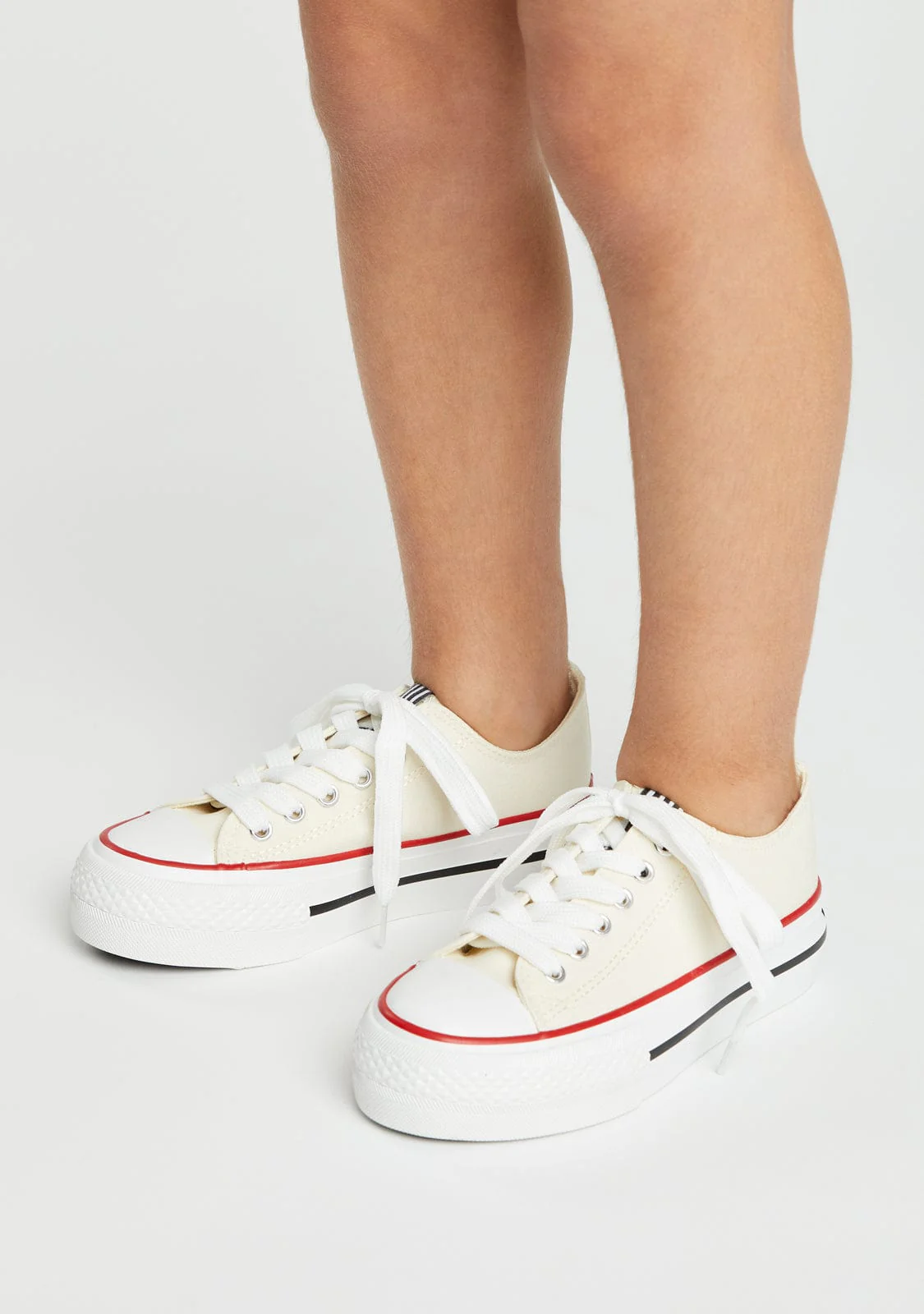 Off White Platform Canvas Sneakers B&W - Image 5