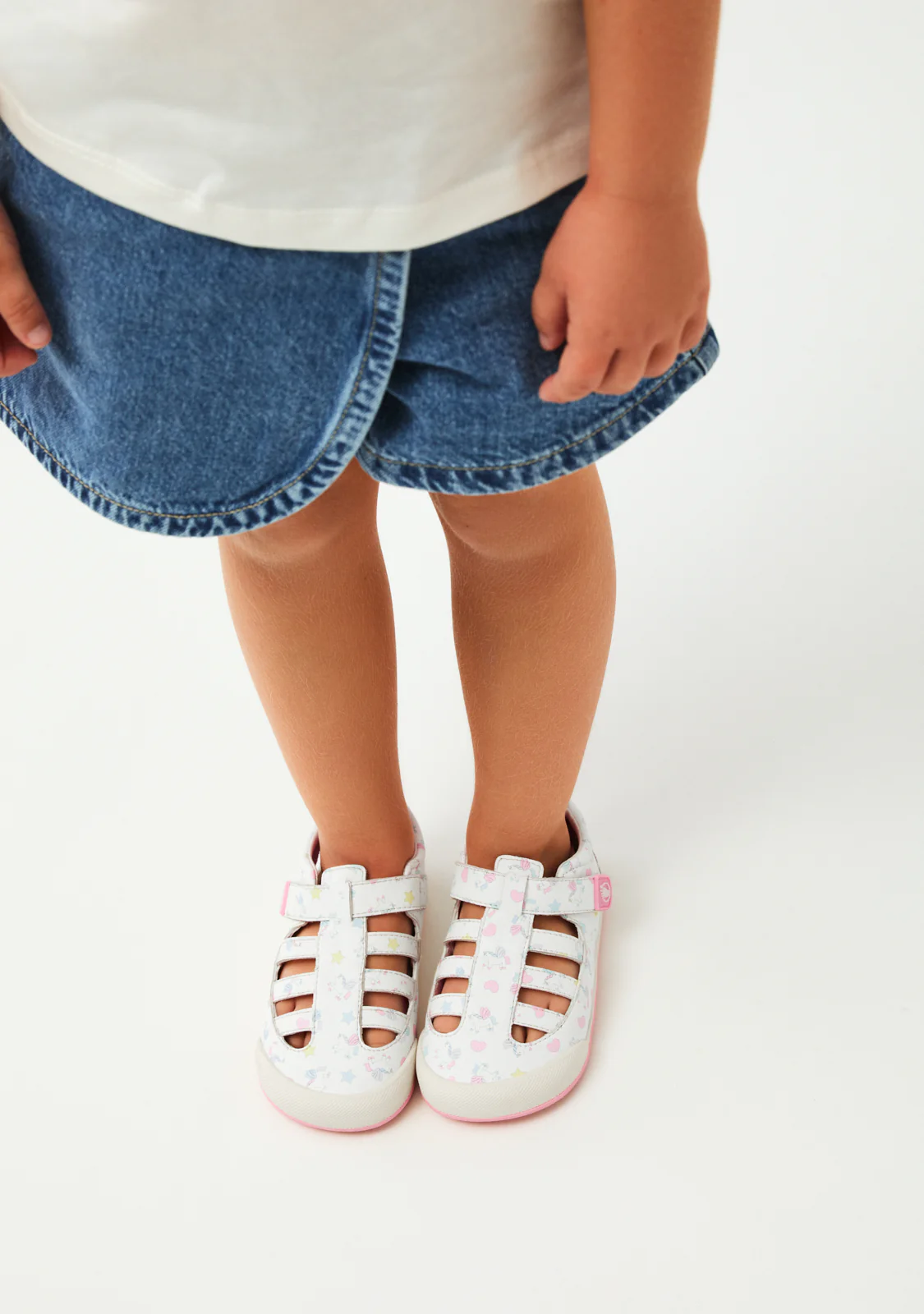 Baby Barefoot Sandals with Unicorn Print - Image 5