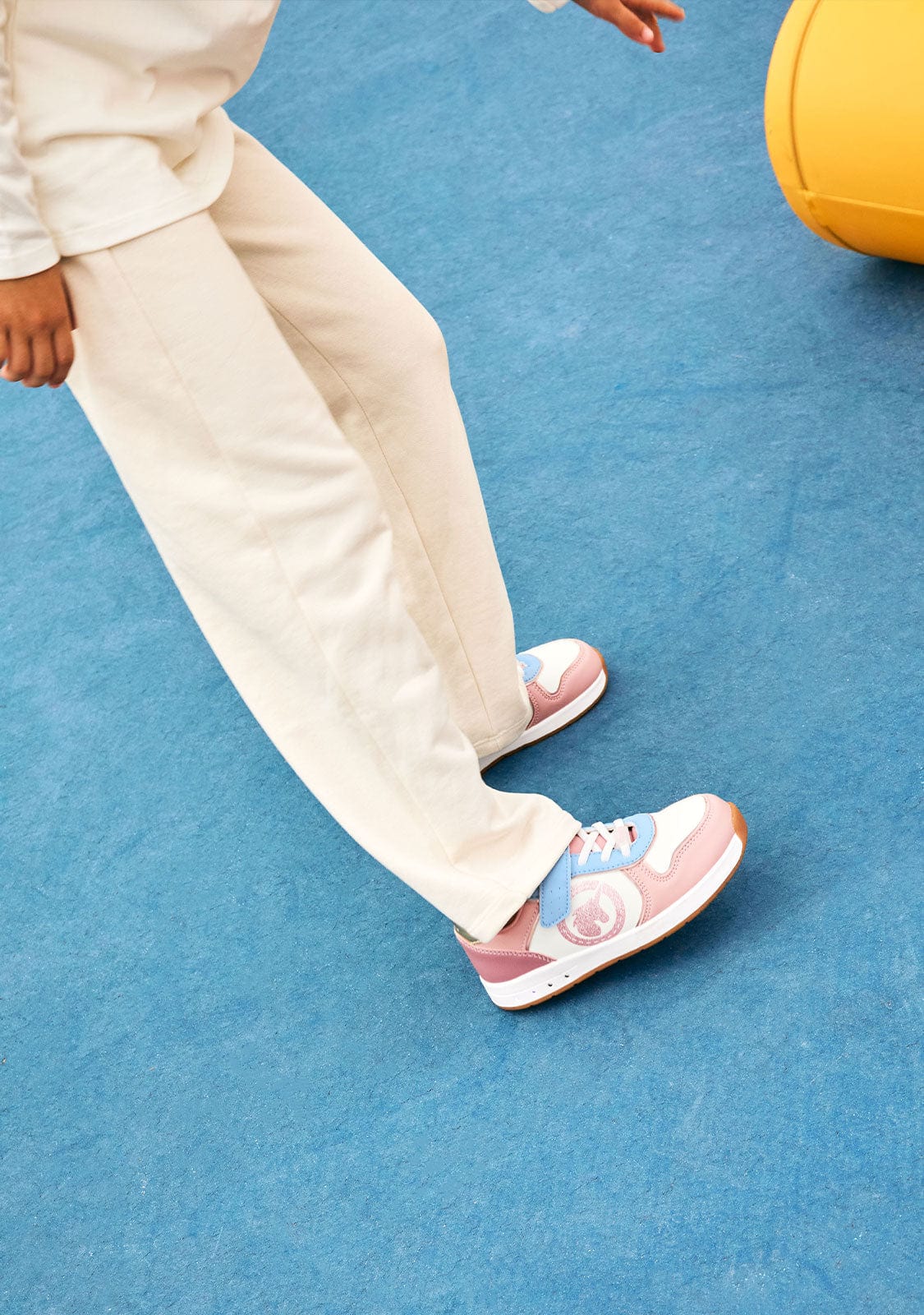 Pink Unicorn Barefoot Goflex Light Sneakers - Image 7