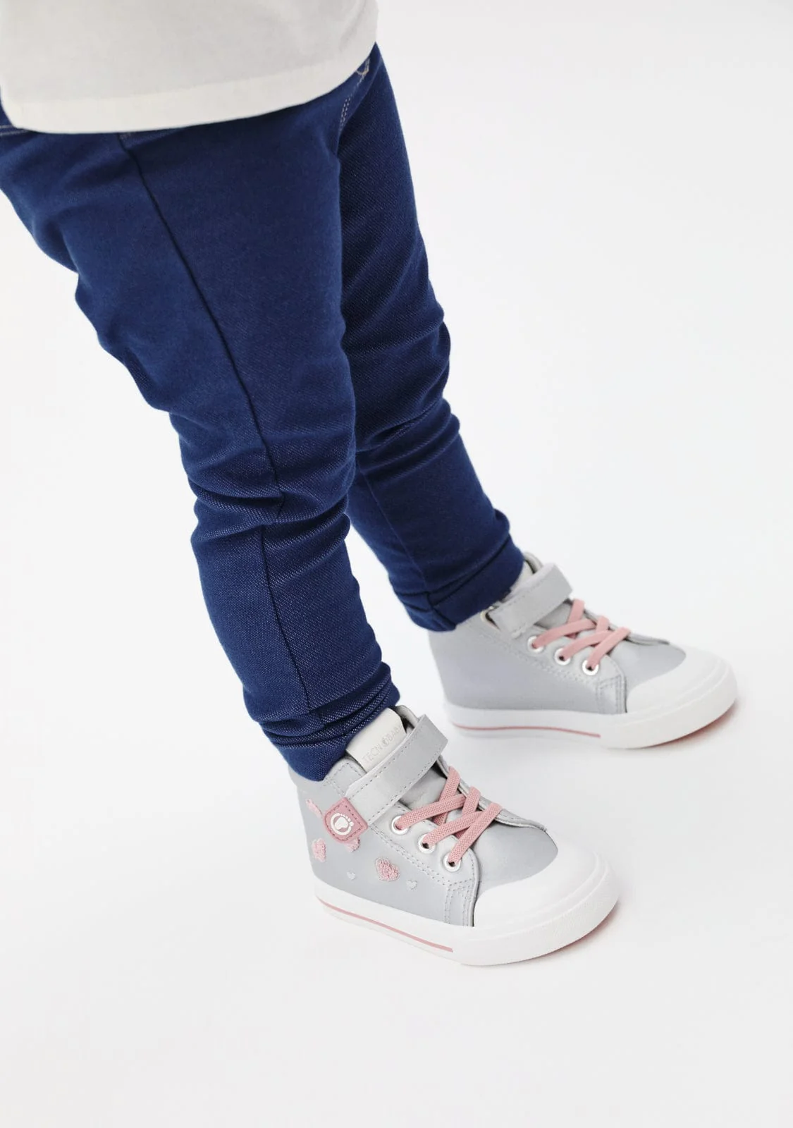 Silver Barefoot Heart High Sneakers - Image 5