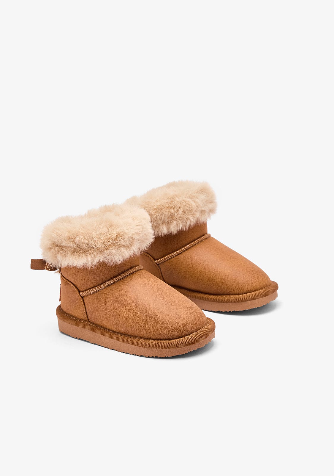 Tan Strass Bow Australian Boots - Image 3