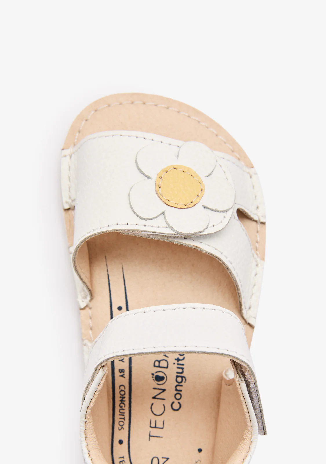 White Barefoot Sandals with Flower for Baby - Image 4